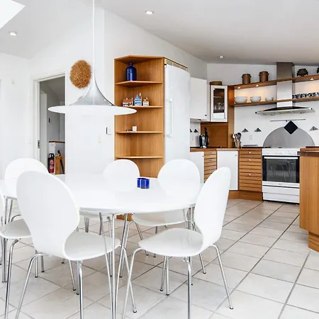 Panoramic Retreat In Andkaer Vig